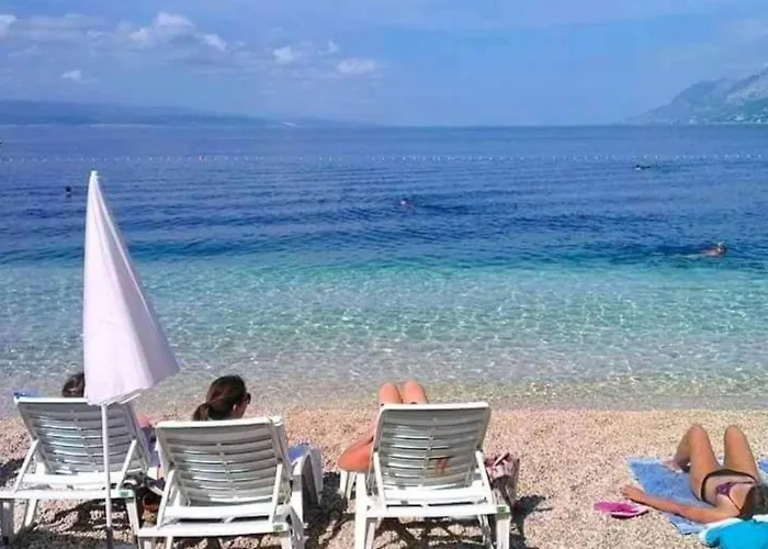 Peaceful With Style - Classsic Two Bedroom Trogir